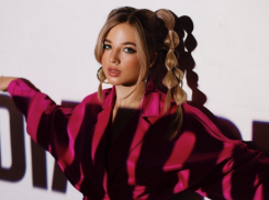 «Голос бы поменять»: поклонники раскритиковали новую песню волгоградской тиктокерши Ани Покров