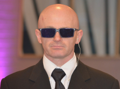 Ради покупки мотоцикла волгоградец продает свои волосы и вещи бывшей жены