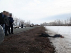На трассе под Волгоградом найден задушенный мужчина
