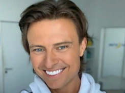 Прохор Шаляпин сфотографировался с американским рэпером на тайном концерте Кадышевой