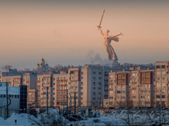 В центре Волгограда снесут продуктовый магазин