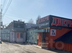 Оптово-строительную базу на Тулака начали продавать по частям в Волгограде