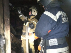 Три человека сгорели при пожаре в Волгограде