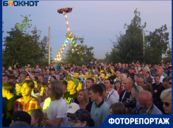 Как будто написано вчера: хиты Виктора Цоя пробрали до мурашек волгоградцев