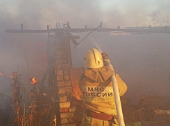 Муж и жена погибли на даче под Волгоградом
