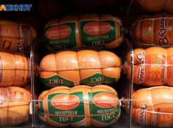 Два продуктовых набора могут позволить себе волгоградцы на зарплату