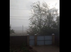 На Волгоград обрушились гром и ливень