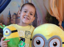 В Волгограде водитель маршрутки дверью зажал голову 4-летнему мальчику 