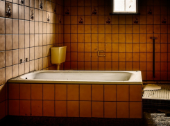 Костер в ванной привел к гибели мужчины и троим пострадавшим под Волгоградом