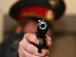 Полицейский открыл стрельбу в погоне за 22-летним преступником из Волгоградской области 