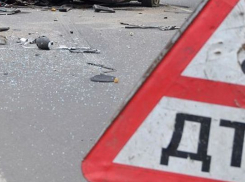 Под Волгоградом в ДТП погиб водитель Renault