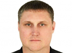 В Волгограде простились с начальником отдела ЖКХ Дзержинского района Михаилом Ракшиным