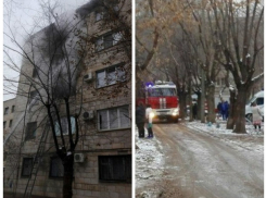 Два расчета спасателей тушили утренний пожар в многоэтажке Волжского