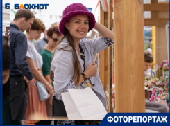 Шли на ярмарку, а попали на маркет: волгоградцев удивили причуды Дня города