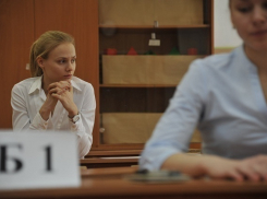 Родители волгоградских выпускников напишут ЕГЭ по русскому языку 