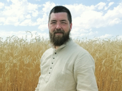 Против «Сталинграда» и за Волго-Донской край выступил краевед Роман Шкода