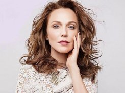 В Интернете обвинили звезду из Волгограда Альбину Джанабаеву в жадности