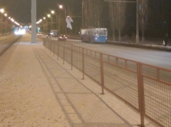 Жители Волгограда жалуются на нечищеные дороги