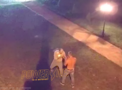 Драка волжских дзюдоистов возле памятника русско-армянской дружбы попала на видео