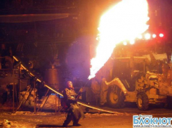 «Ночные волки» показали волгоградским детям «Балладу о русском мече»