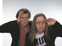 Шура и Лева из «Би-2» споют бесплатно в центре Волгограда