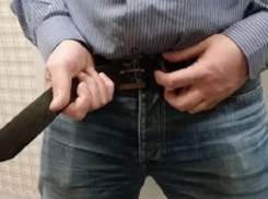 За сексуальные домогательства 38-летняя жительница Волгограда зарезала 76-летнего пенсионера