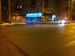 На севере Волгограда лихач из Самары сбил женщину и скрылся