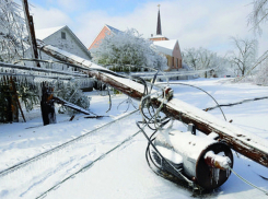 Пять районов Волгоградской области сутки остаются без света