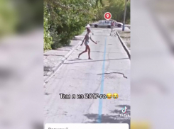 Волжанка нашла себя на Google Картах 2017 года и сняла TikTok