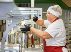 В Волгоградской областной больнице № 1 открылась кафе-столовая