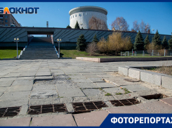 Провалившаяся земля и разруха у панорамы «Сталинградская битва» попали в объектив фотографа