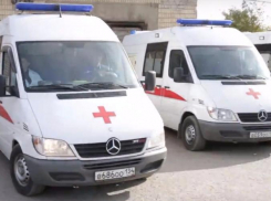 Волгоградка пошла дома в туалет и родила 