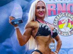 Вице-чемпионкой стала спортивная волгоградка Елена Маноли в Барселоне на Arnold Classic Europe 2019
