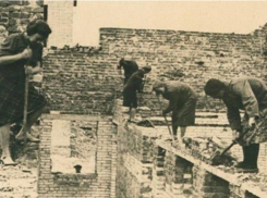 Воспитательницы начали восстанавливать Сталинград: история черкасовкого движения