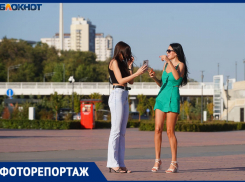 Волгоградские красотки показали себя в последний жаркий день перед завтрашним морозом 