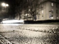 Ночью в Волгограде дорожники выйдут на борьбу против «черного льда»