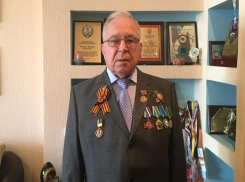 Мэтр сталинградского спорта празднует сегодня в Волгограде 80-летие
