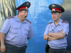 В Новороссийске задержан житель Волгограда за попытку дать взятку полицейскому