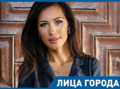 Иногда людям хочется просто поубивать чиновников, - Елена Щербатая