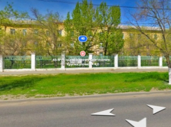 «Старики в куртках»: волгоградцы пожаловались на «собачий» холод в больнице №4