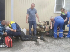 Упали в технический бак и находились без сознания: сотрудники МЧС спасли двух волгоградцев
