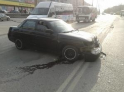 В Волгограде столкнулись «десятка» и «семерка»: 1 погиб