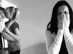 Под Волгоградом мать пятерых детей вспорола себе живот из-за ревности к мужу