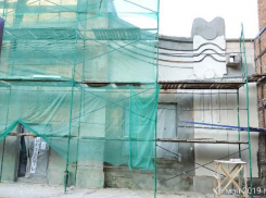 Реставрационные работы на здании царицынской эпохи в Волгограде ведет фирма со штатом в ноль человек