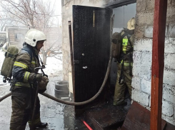 Из вспыхнувшей постройки не выбрался 45-летний житель Волгоградской области