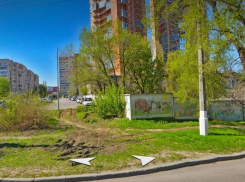 Грунт провалился на Тулака в Волгограде