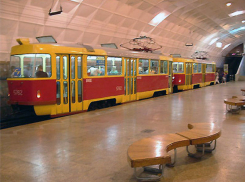 В Волгограде из-за пожара на рынке «Северный» остановили движение скоростных трамваев