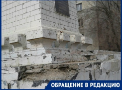 Состояние братской могилы в Волгограде сравнили со свалкой