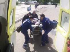 Волгоградец придумал падение «животом на нож», скрывая истинные причины ранения