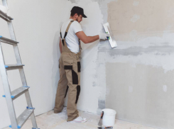 Работа  штукатуром-маляром может приносить от 45000 рублей в месяц